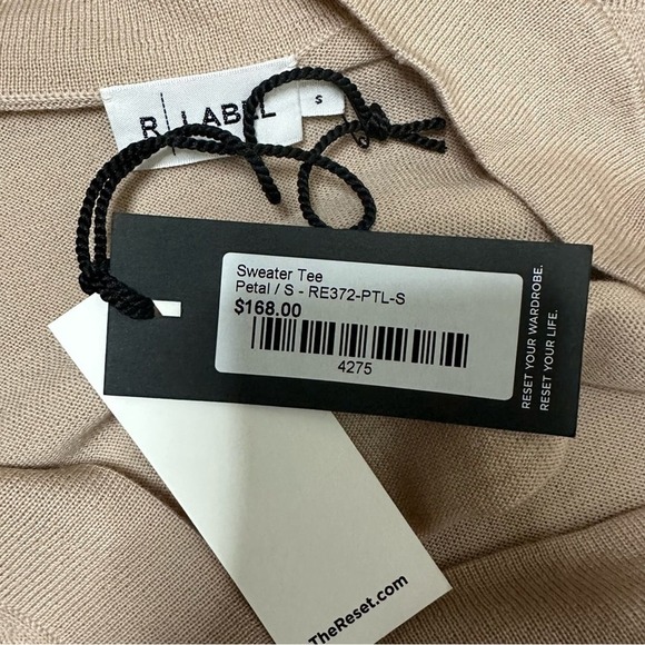 NWT The Reset Label Essential Wool V-Neck Sweater Tee in Petal Size Small $168 - Picture 5 of 7